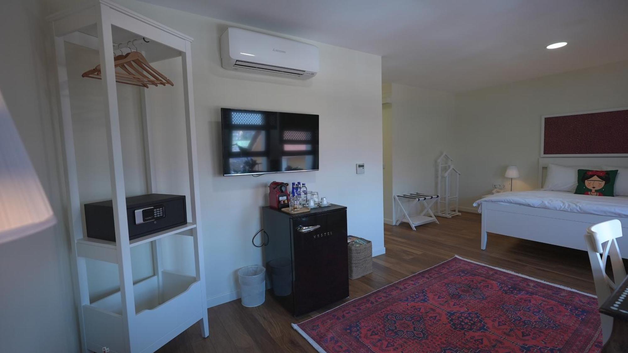 Pertevniyal Aziziye Hotel Konya Luaran gambar